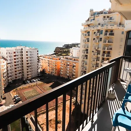 Casa Mel Armacao de Pera